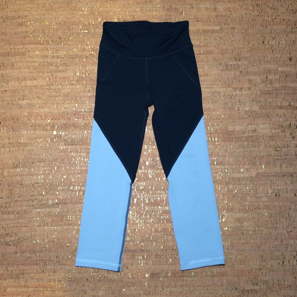 Live Love Dream Juniors Crop Leggings